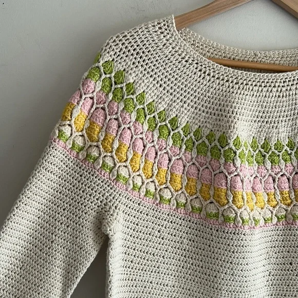 Cream Multi Color Crochet Cotton Crew Neck Sweater Women's Size LG - Picture 2 of 11